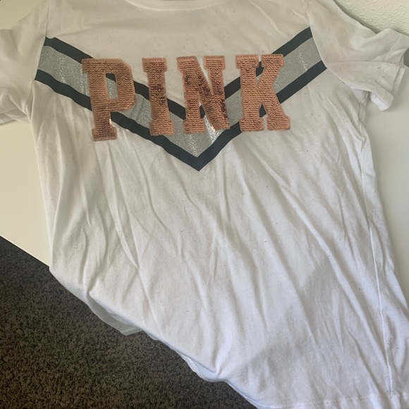 Pink top - Picture 2 of 5